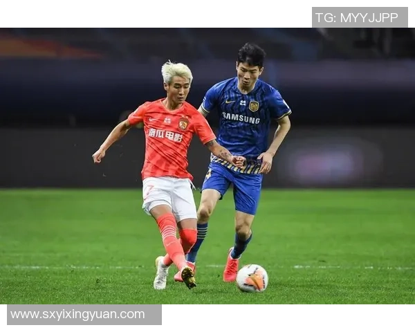 苏宁与恒大对决全方位分析战术特点与球员表现